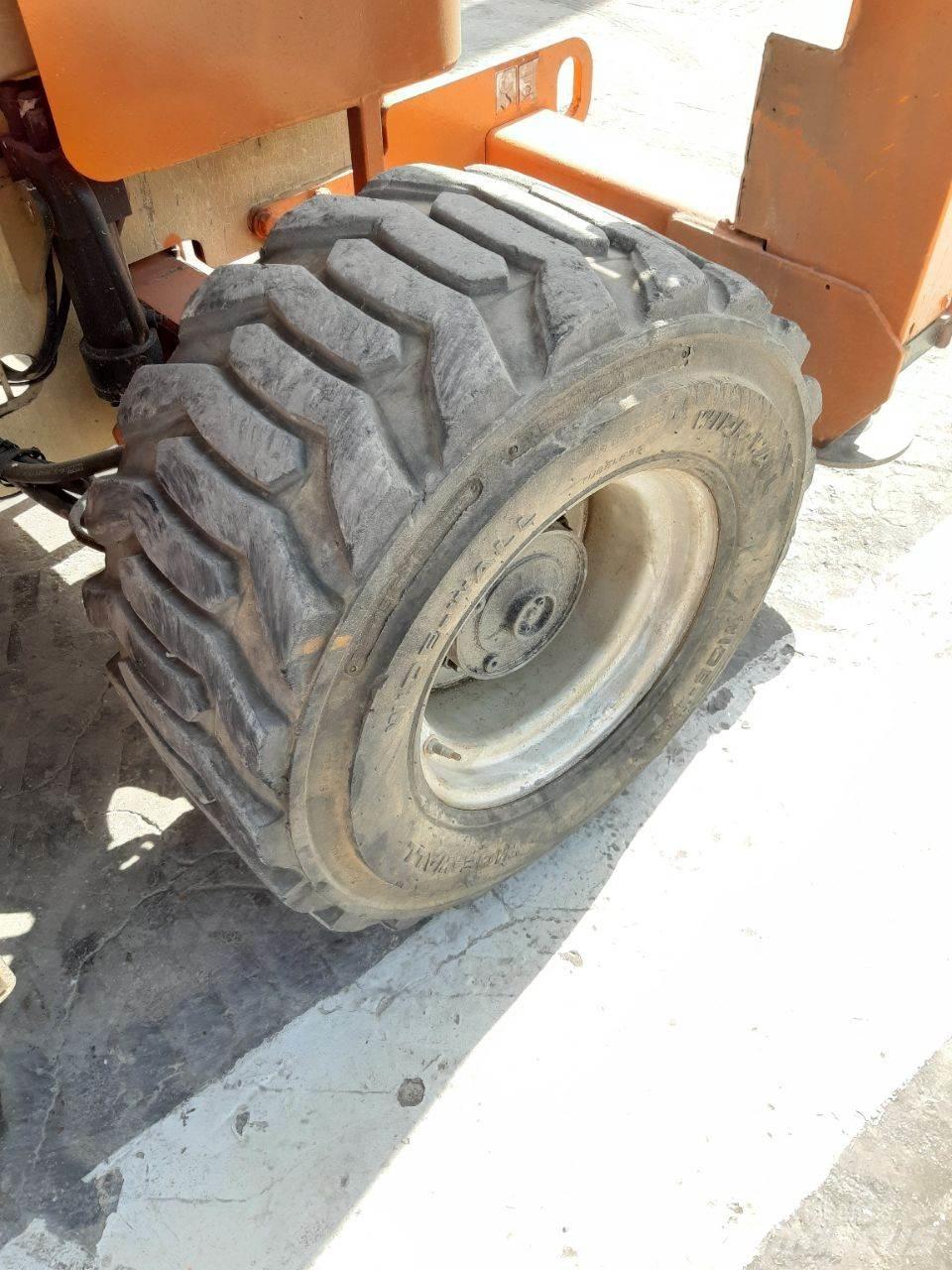 JLG 3394RT Nožnicové zdvíhacie plošiny