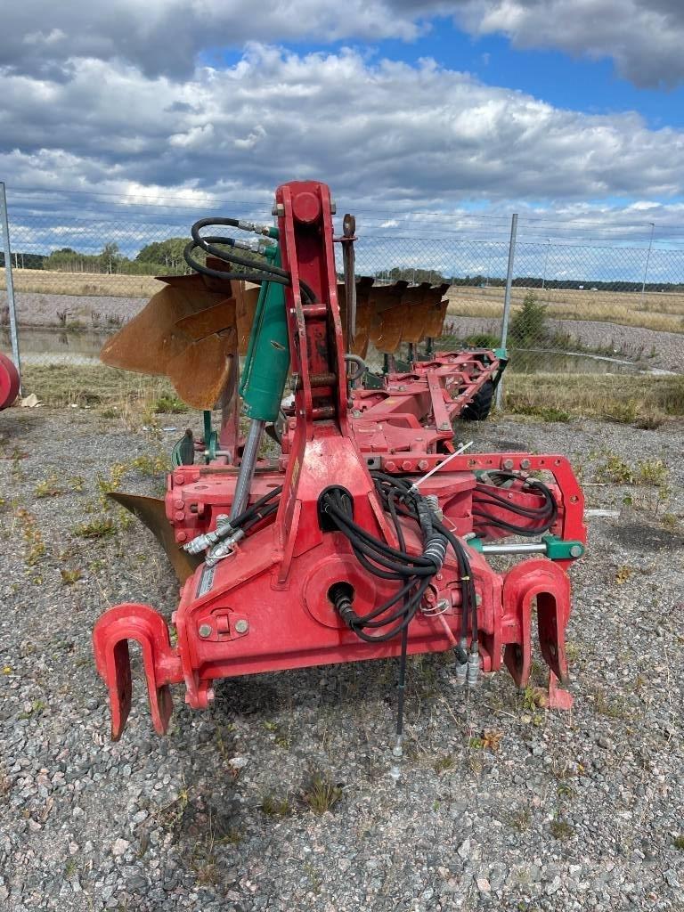 Kverneland EG85 Dvojstranné pluhy