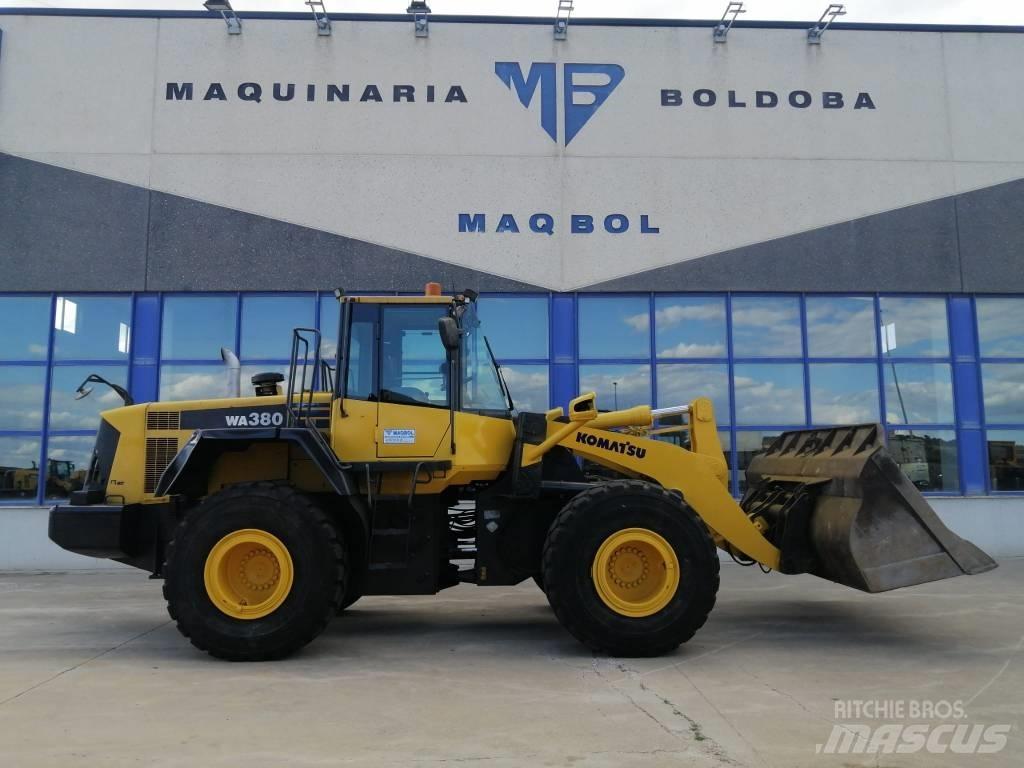 Komatsu WA 380-6 Kolesové nakladače