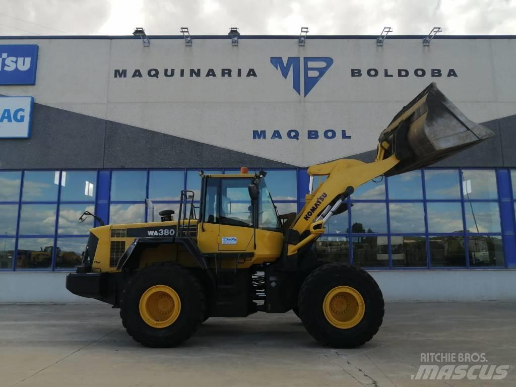 Komatsu WA 380-6 Kolesové nakladače