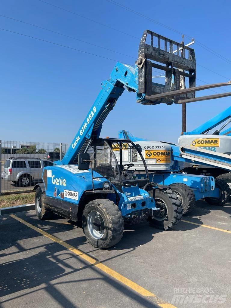 Genie GTH 5519 Teleskopické manipulátory