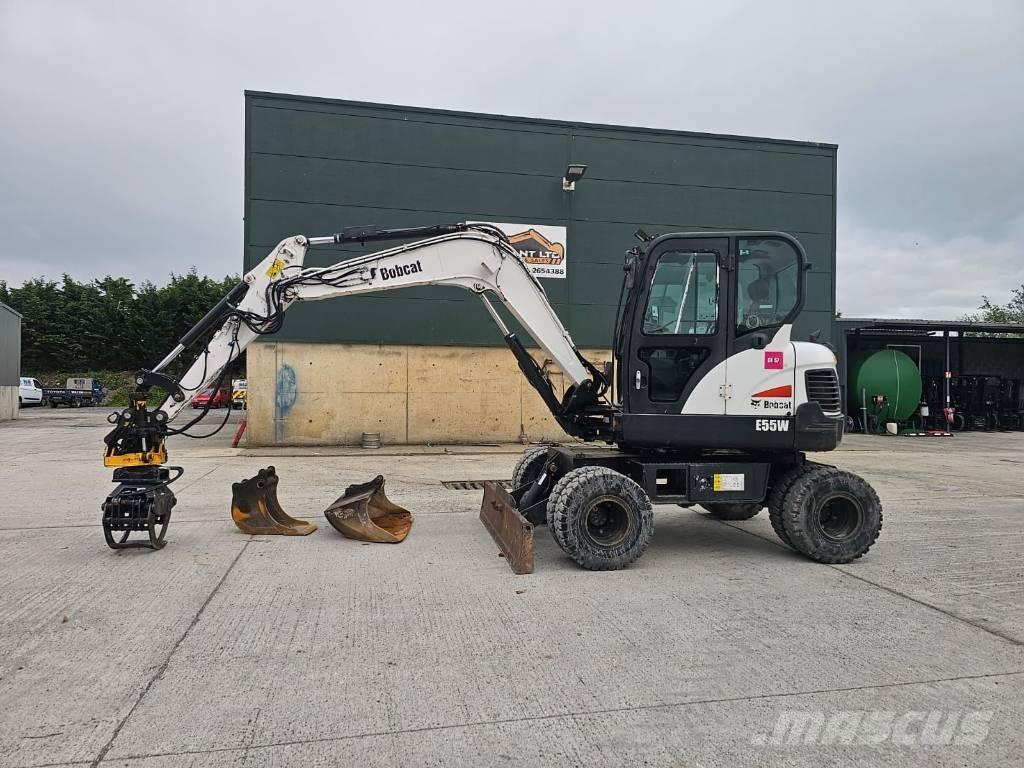 Bobcat E 55 W Kolesové rýpadlá