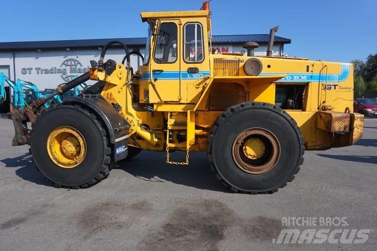 Volvo BM 120 Kolesové nakladače