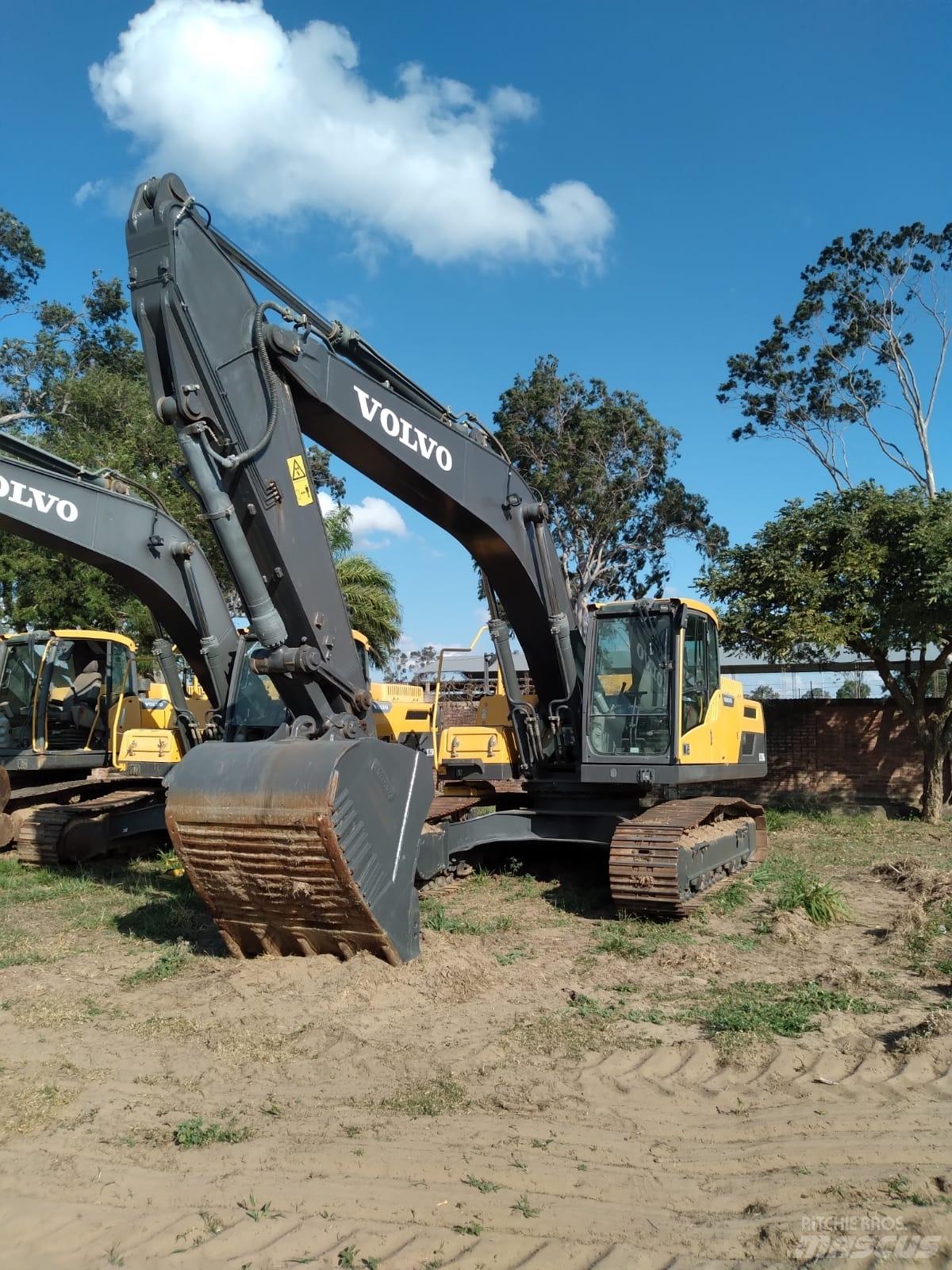 Volvo EC250DL Pásové rýpadlá