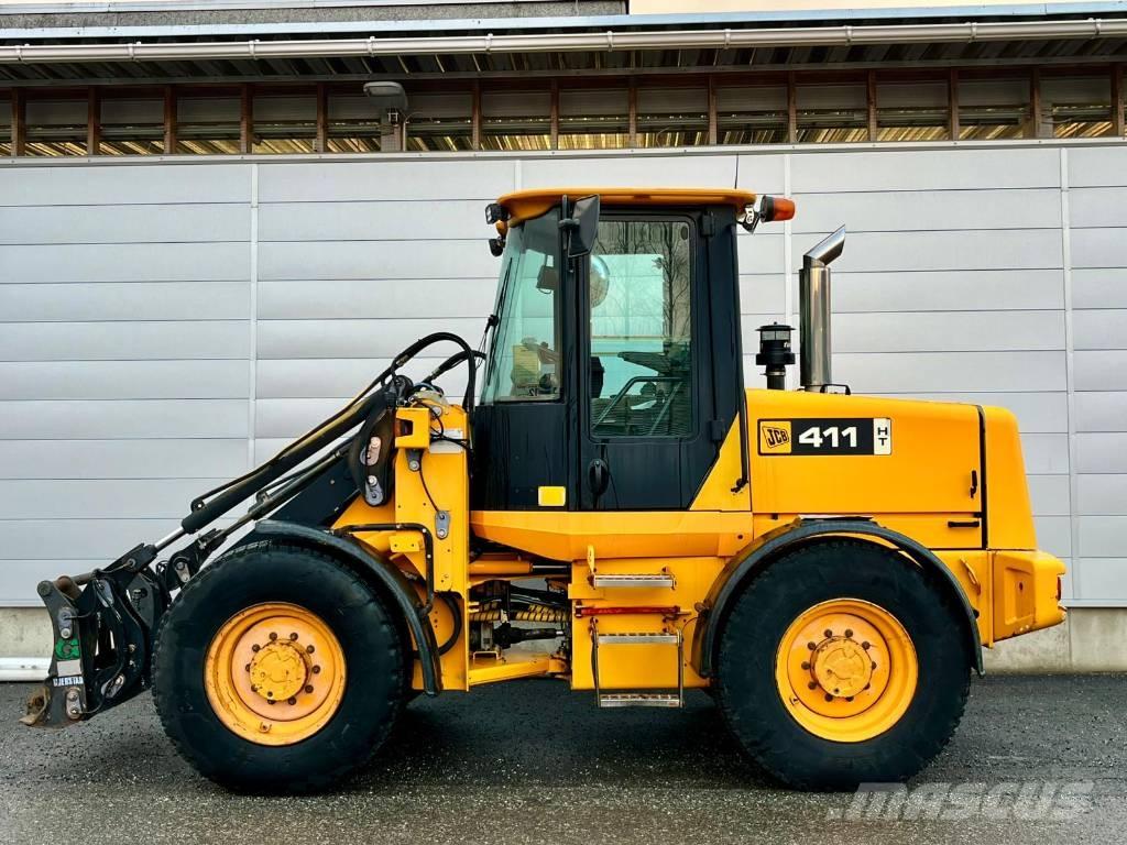 JCB 411 HT Kolesové nakladače