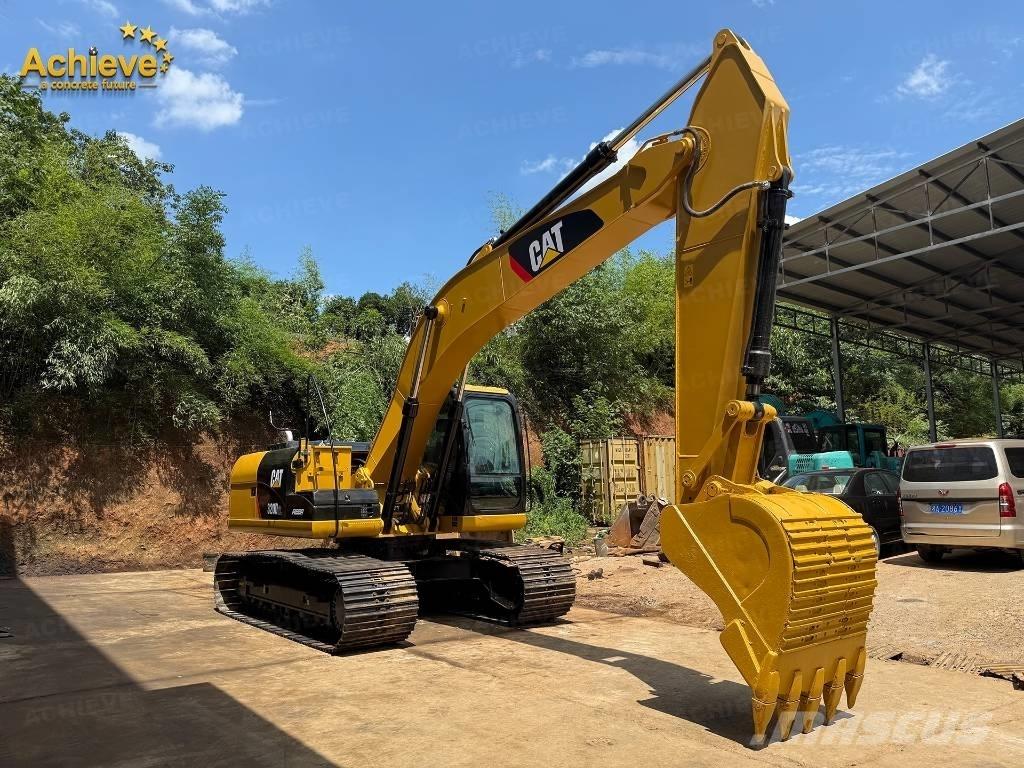 CAT 320 D2L Pásové rýpadlá