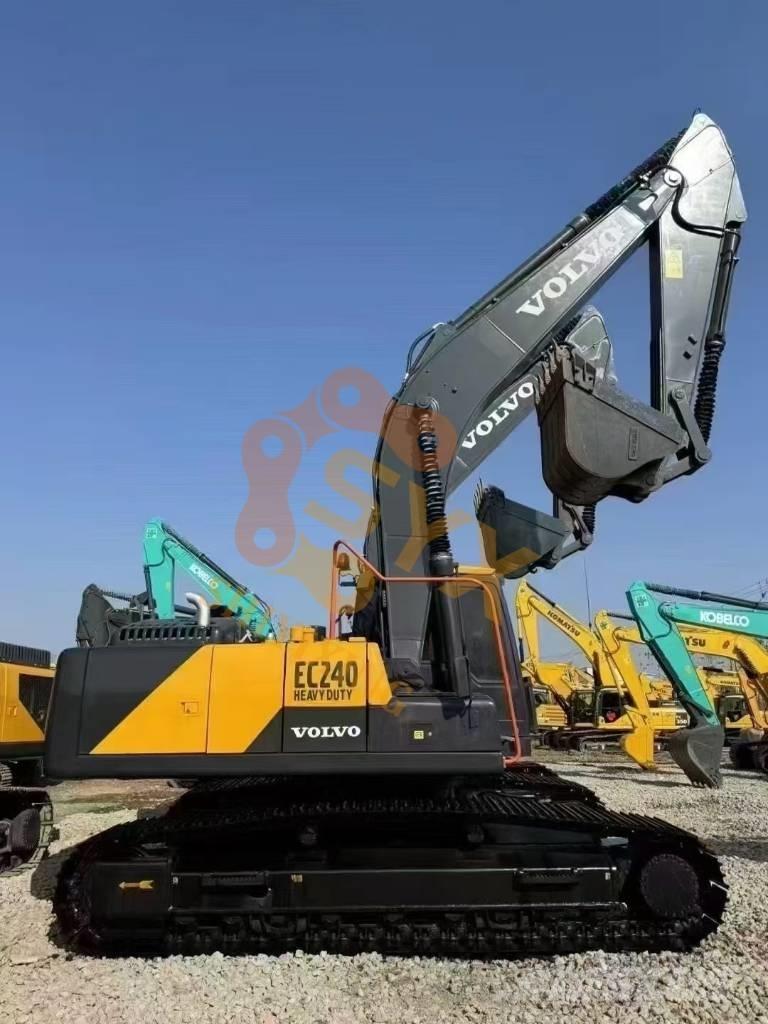 Volvo EC 240 D Pásové rýpadlá