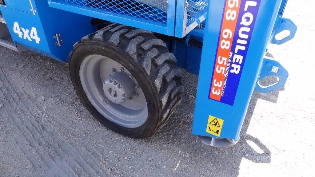Genie GS 4390 RT Nožnicové zdvíhacie plošiny