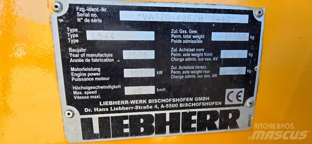 Liebherr L 544 Kolesové nakladače