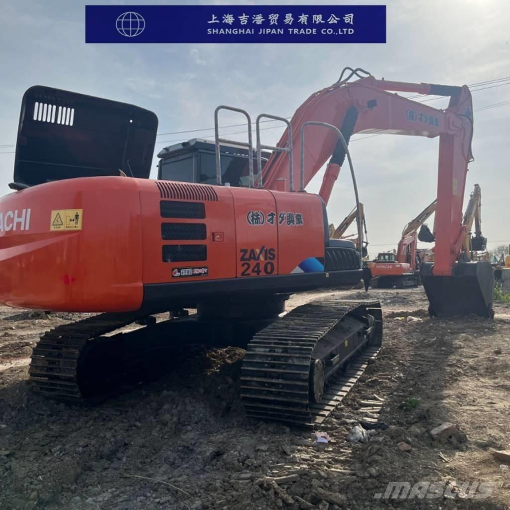 Hitachi ZX 240 Pásové rýpadlá