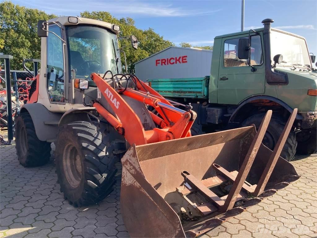 Atlas AR 80 Kolesové nakladače