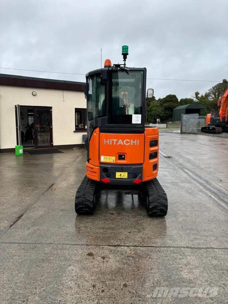 Hitachi ZX26U-6CR Mini rýpadlá < 7t
