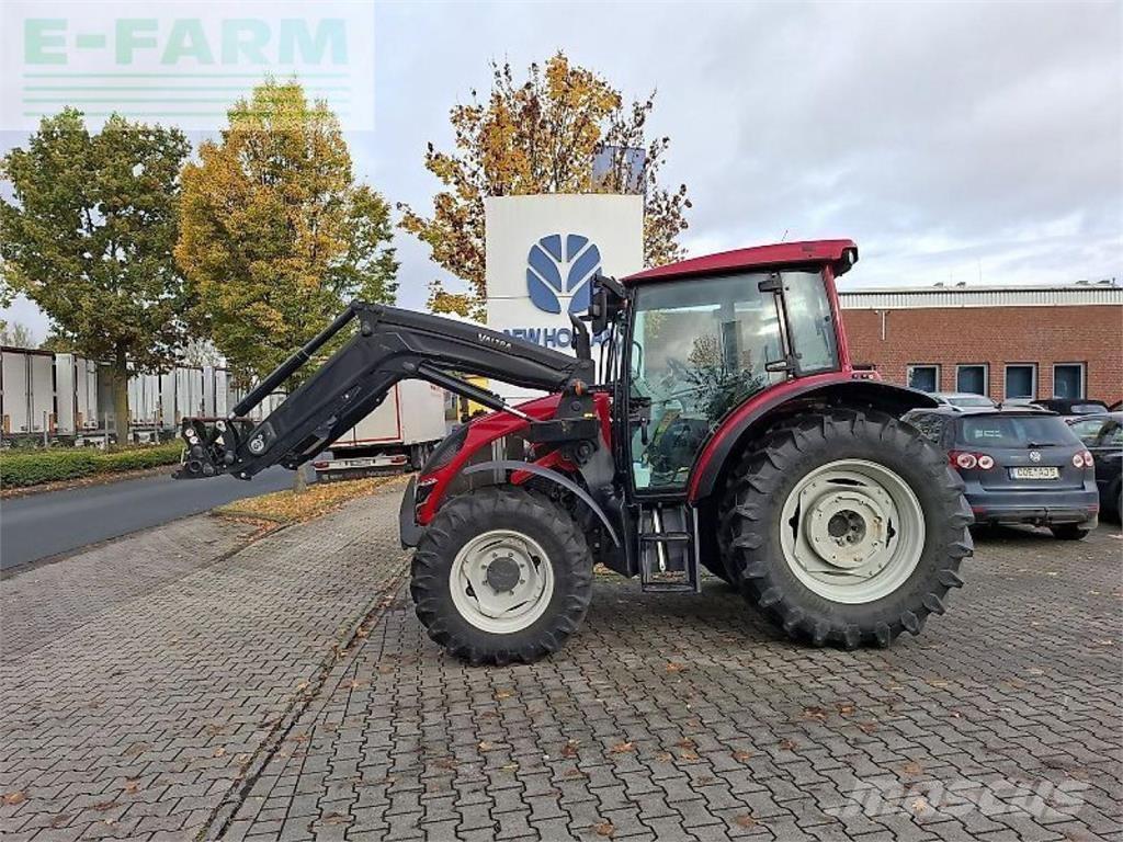 Valtra a95 hi-tech Traktory