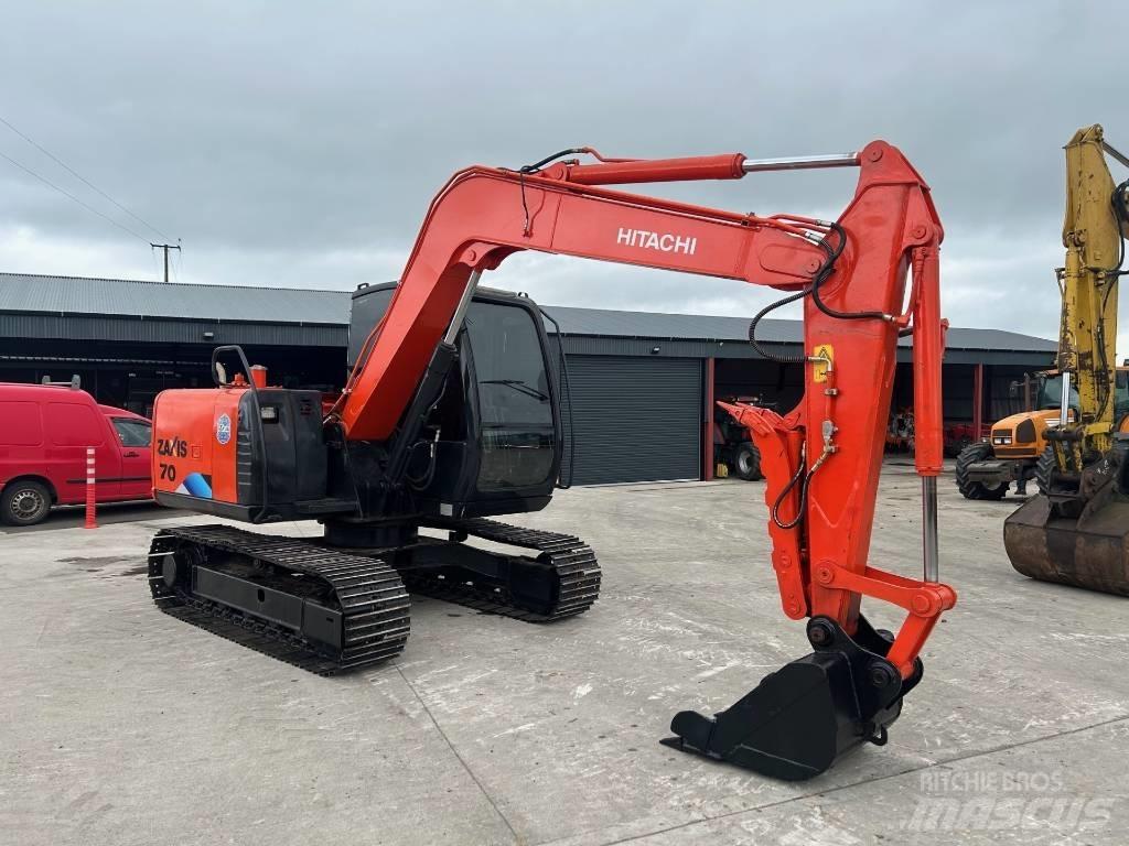 Hitachi Zaxis 70 Midi rýpadlá 7 t - 12 t