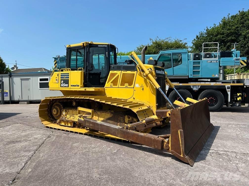 Komatsu D 65 PX-18 Pásové dozéry