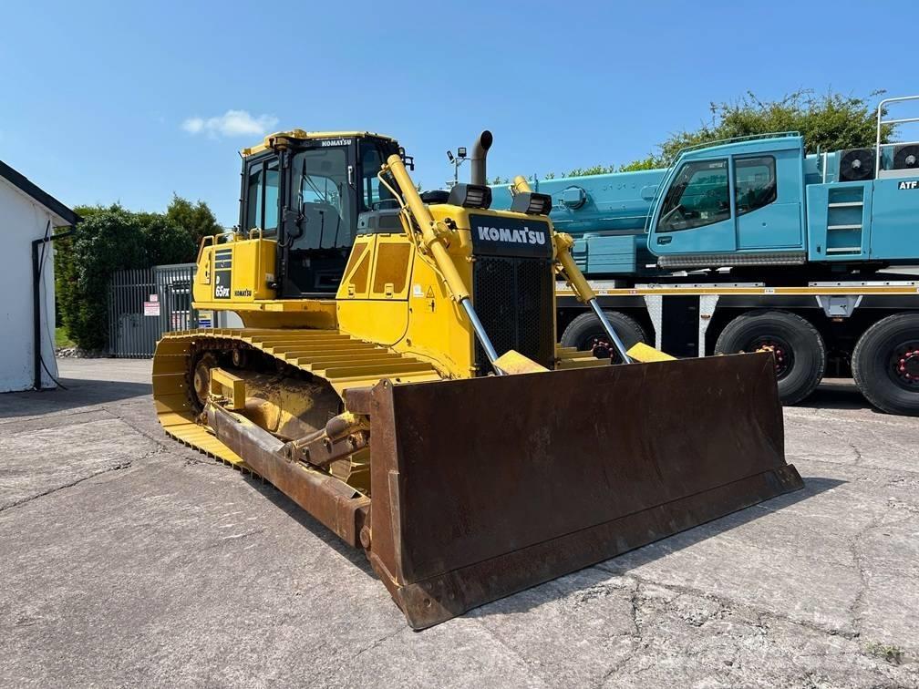 Komatsu D 65 PX-18 Pásové dozéry