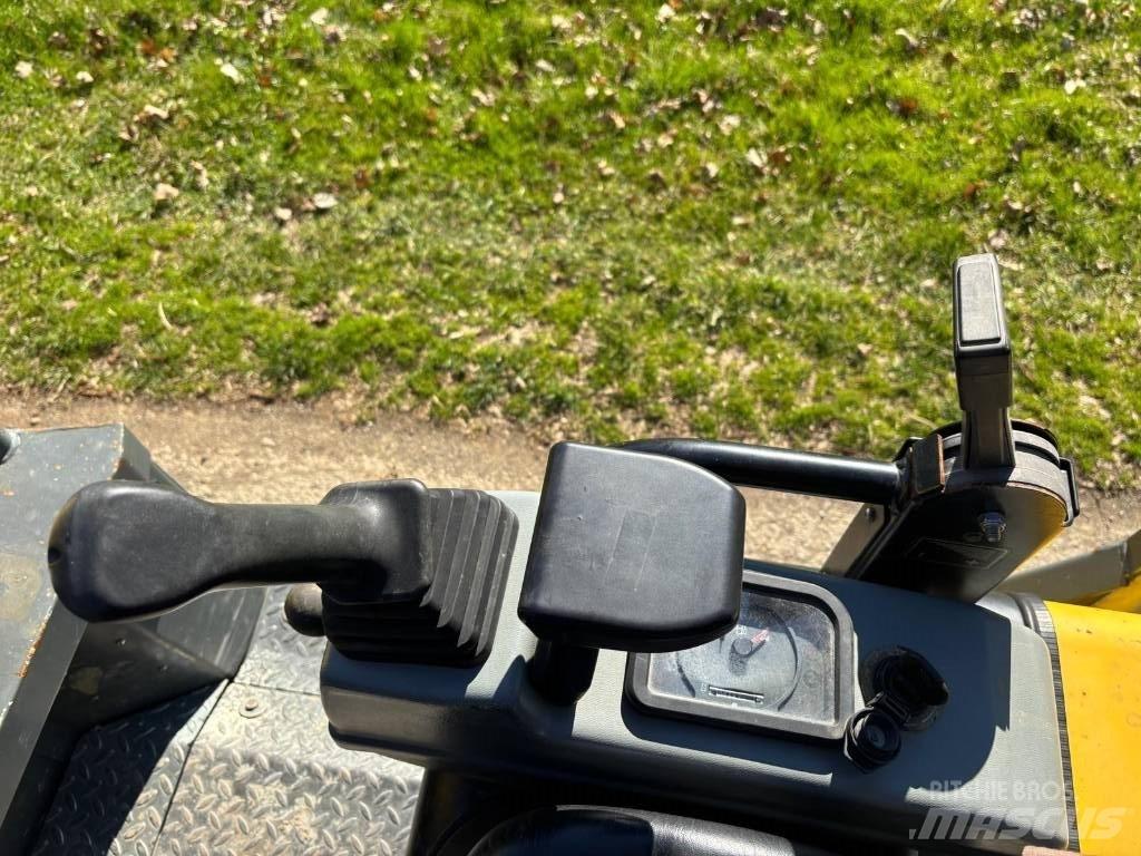 Wacker Neuson DT 23 Pásové sklápače