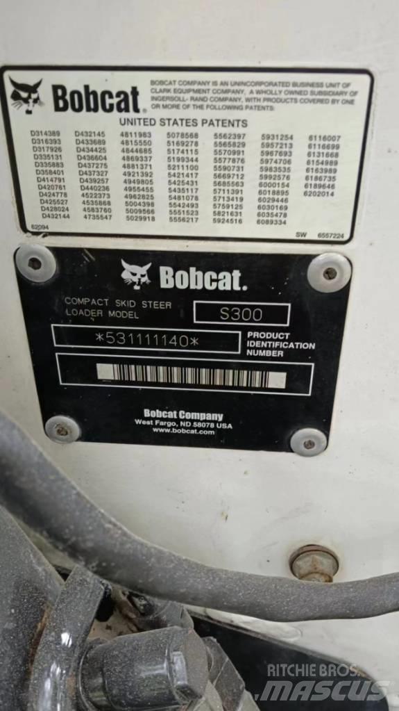 Bobcat S 300 Šmykom riadené nakladače