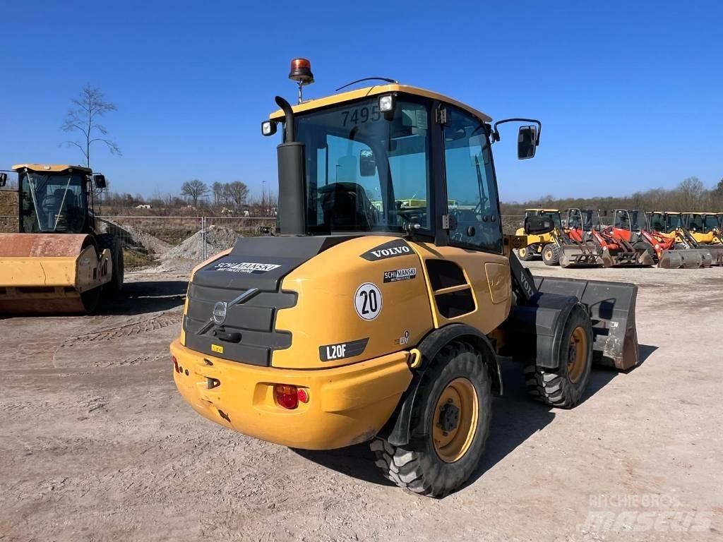 Volvo L 20 F Kolesové nakladače