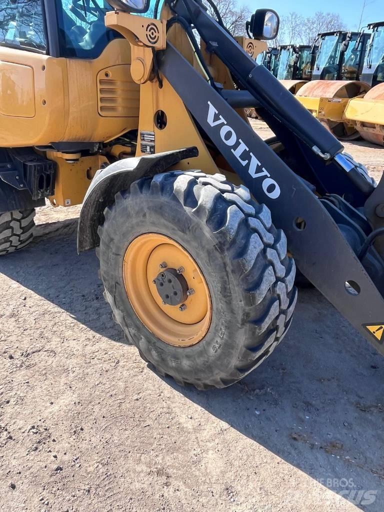 Volvo L 20 F Kolesové nakladače