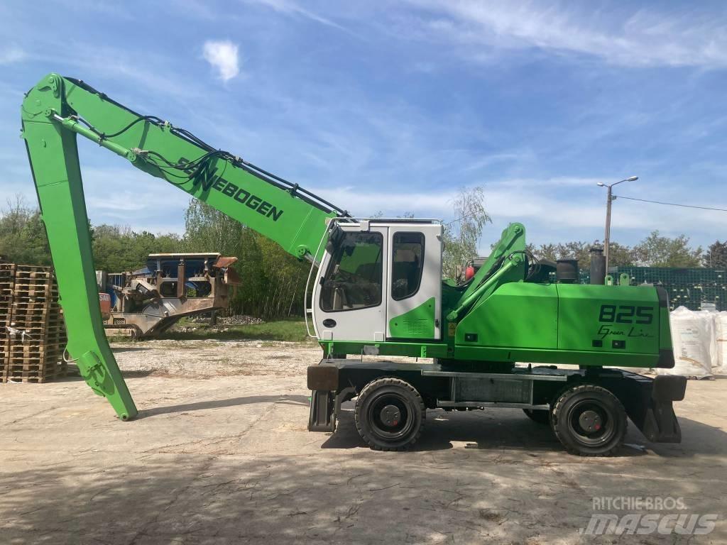Sennebogen 825 Stroje pre manipuláciu s odpadom