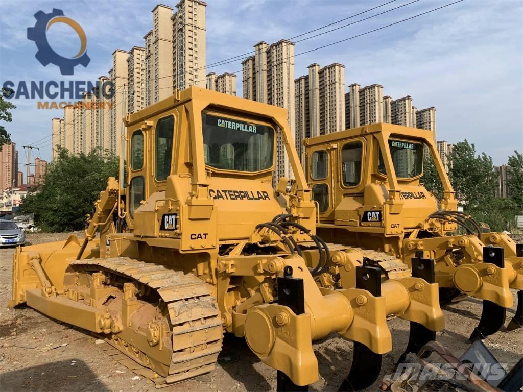 CAT D 7 G Pásové dozéry