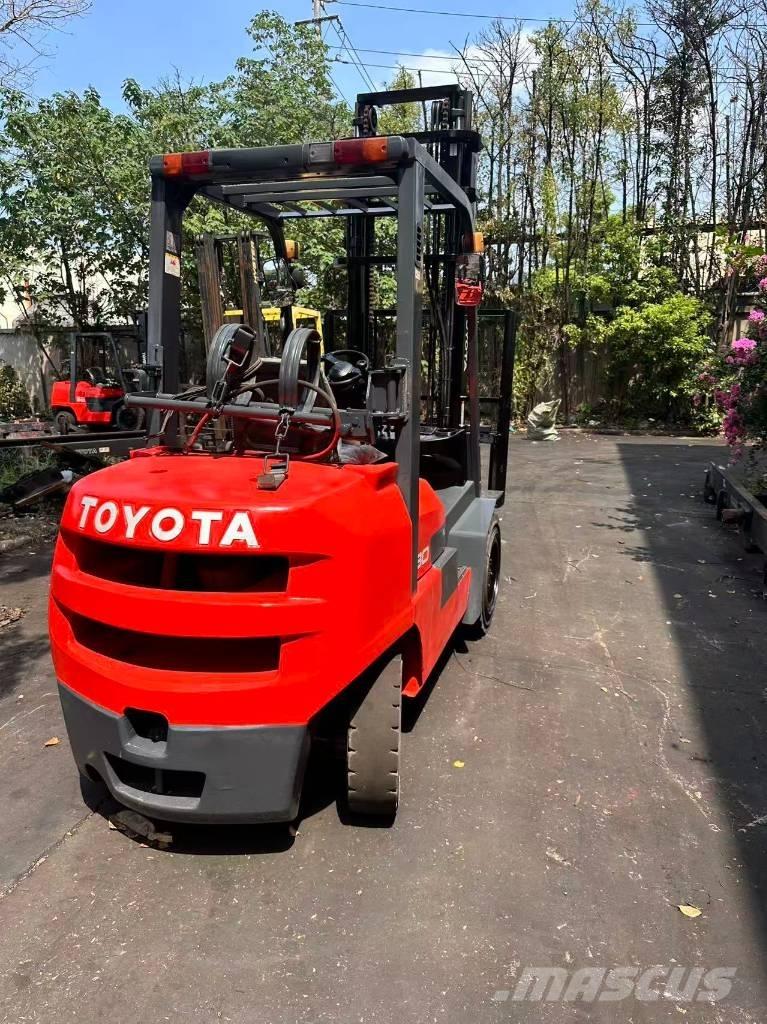 Toyota FD 30 Dieselové vozíky