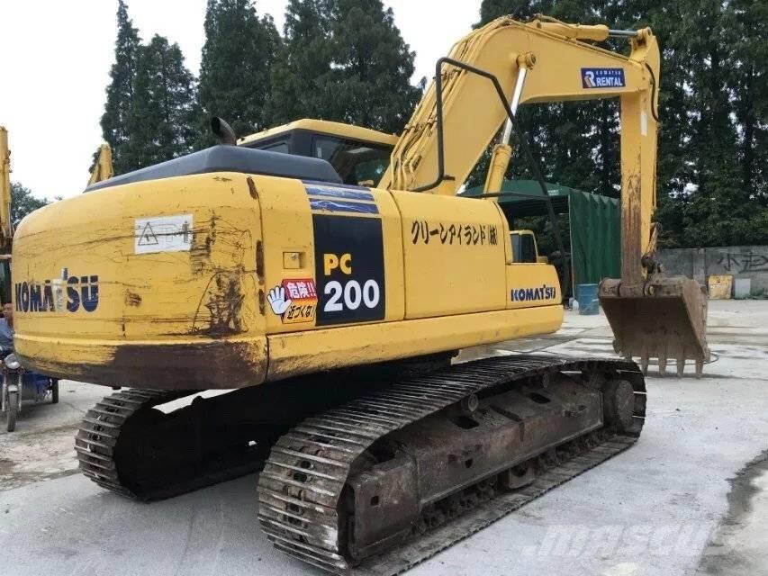 Komatsu pc200-7 Pásové rýpadlá