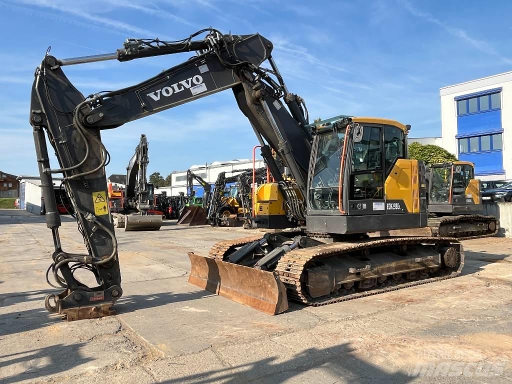 Volvo ECR235EL Pásové rýpadlá