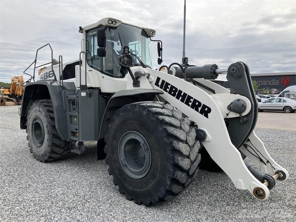 Liebherr L586 Xpower Kolesové nakladače