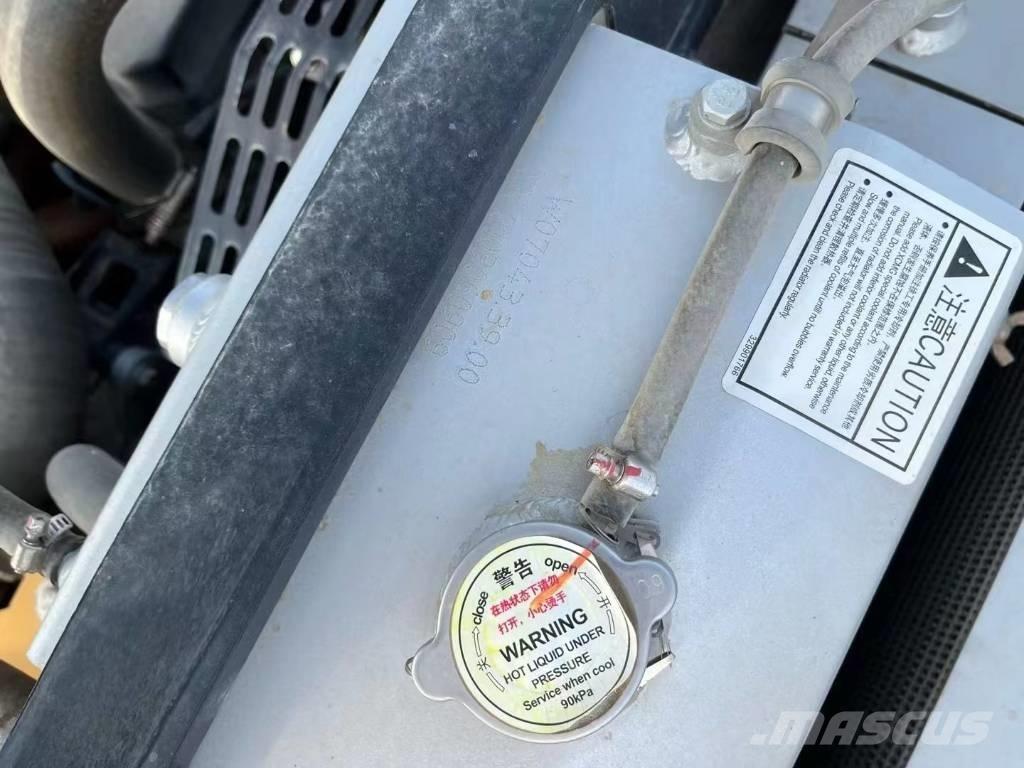 XCMG XE200DA Pásové rýpadlá