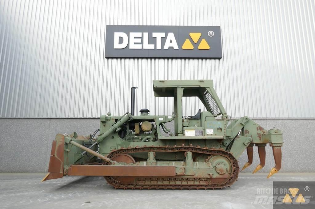 CAT D7G Ex-army Pásové dozéry