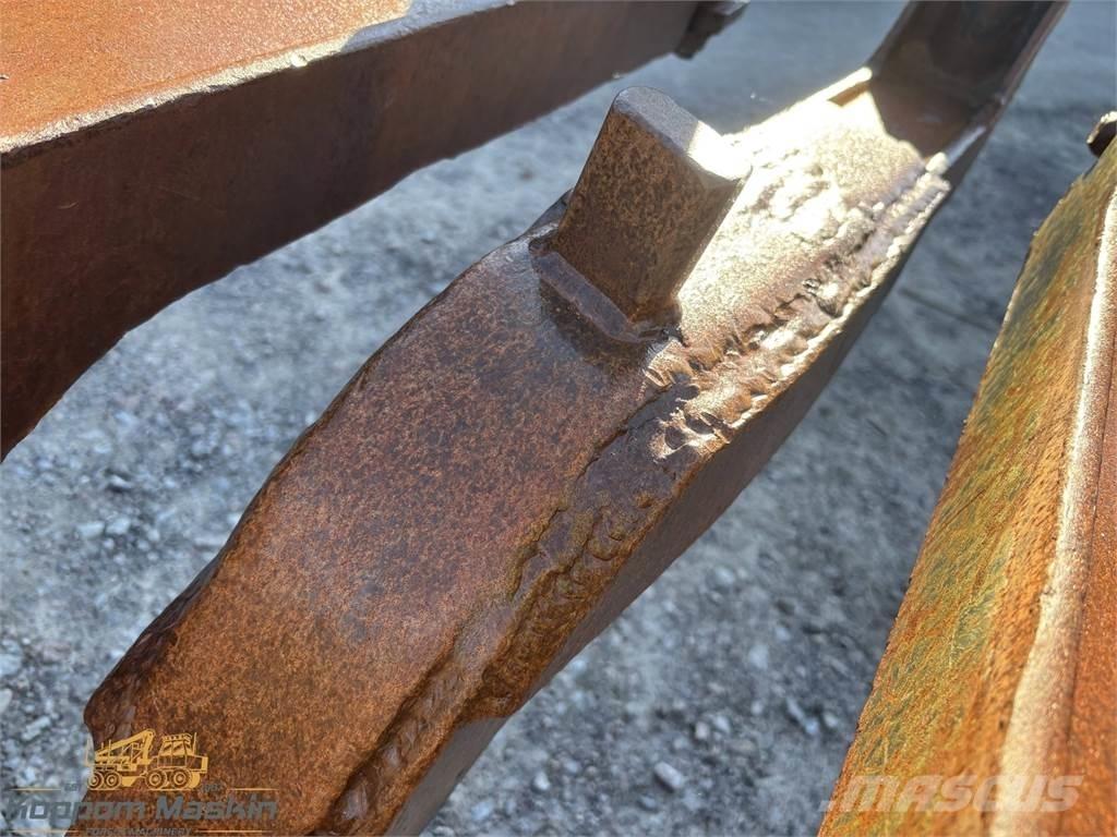 Valmet 840 Ďalšie komponenty