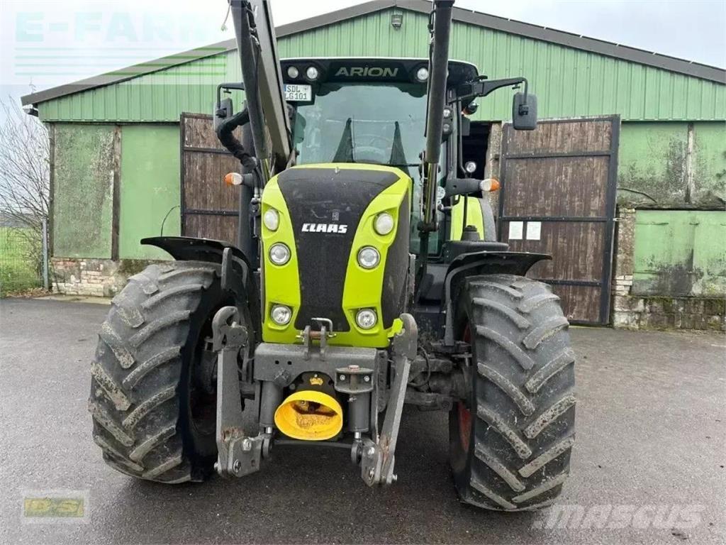 CLAAS arion 620 Traktory