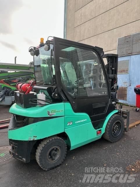 Mitsubishi FD 35 N Dieselové vozíky