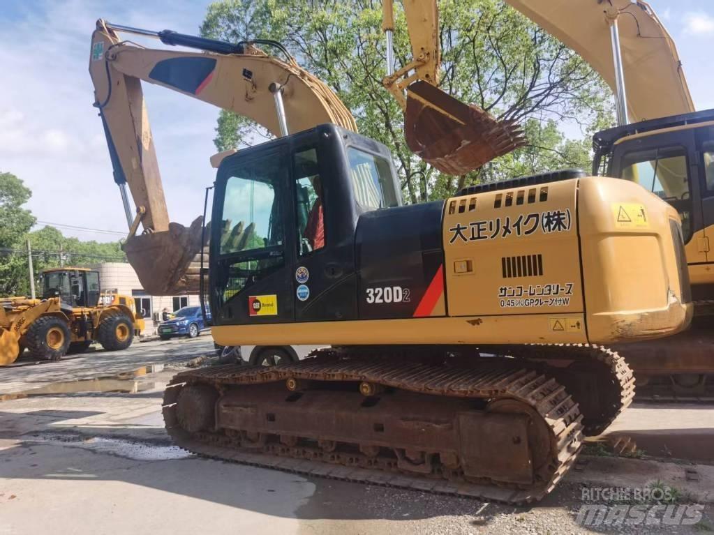 CAT 320d2 Pásové rýpadlá