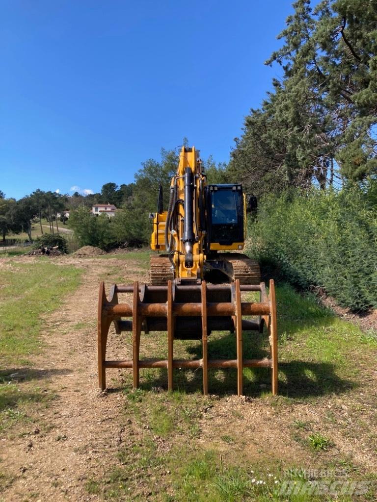 JCB JS 220 X Pásové rýpadlá