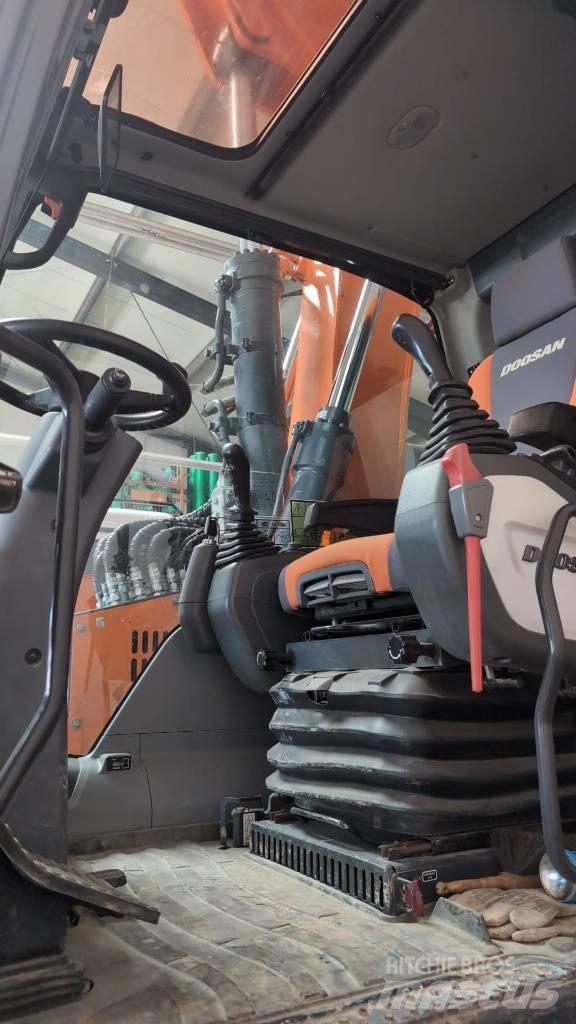 Doosan DX 165 W Kolesové rýpadlá