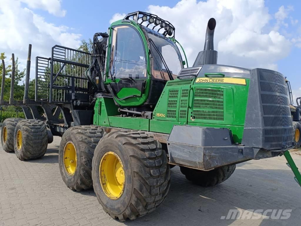 John Deere 1510 G Lesné traktory