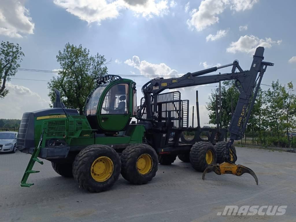 John Deere 1510 G Lesné traktory