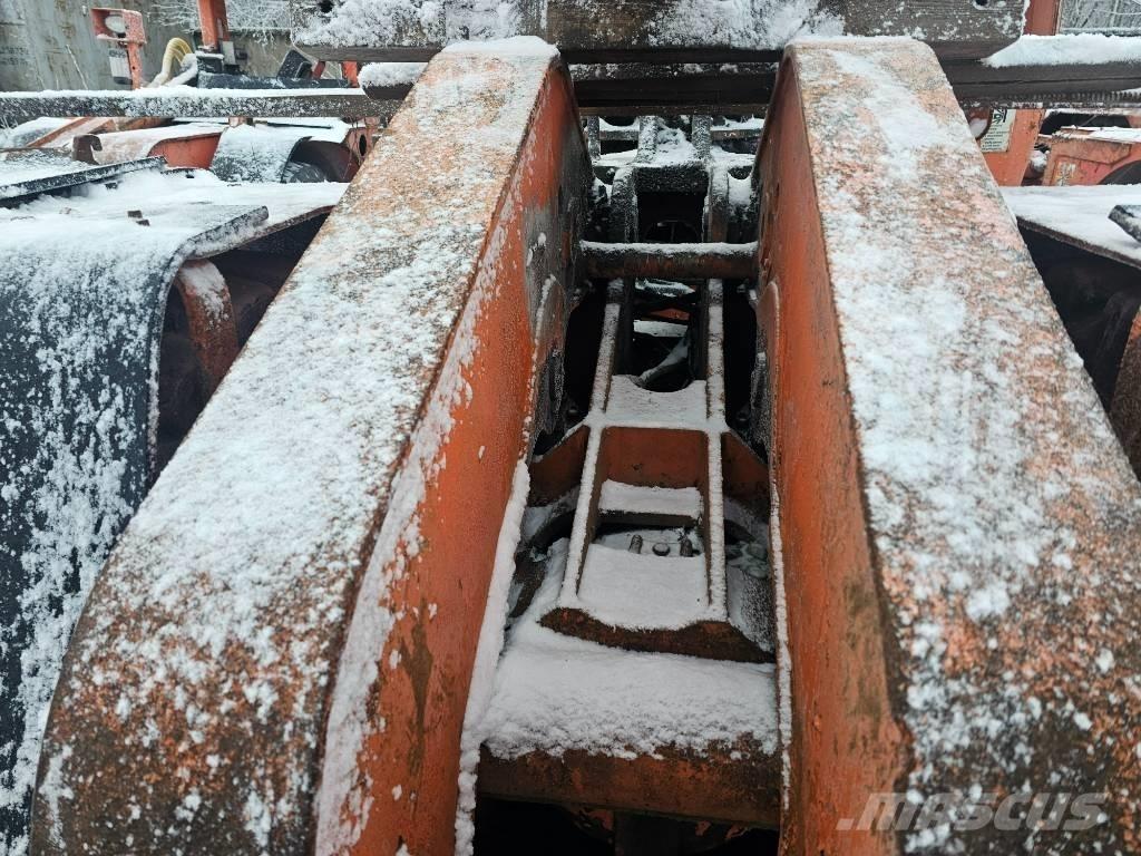 Sandvik Toro 301 D Podzemné nakladače