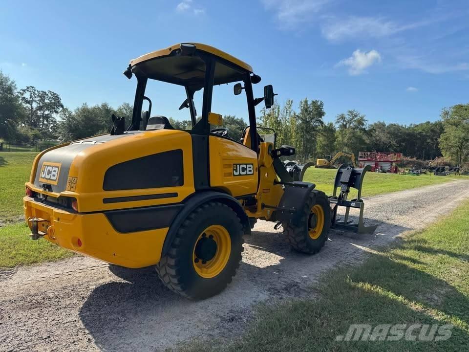JCB 407 Kolesové nakladače