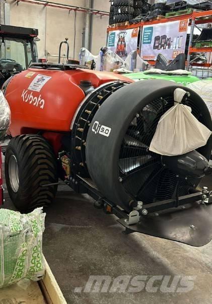 Kubota XTA3320 Ťahané postrekovače