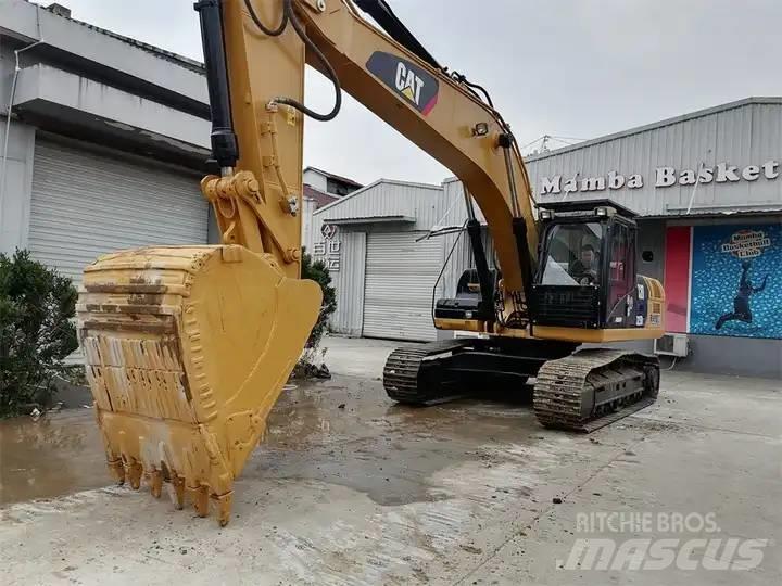 CAT CAT325 Pásové rýpadlá