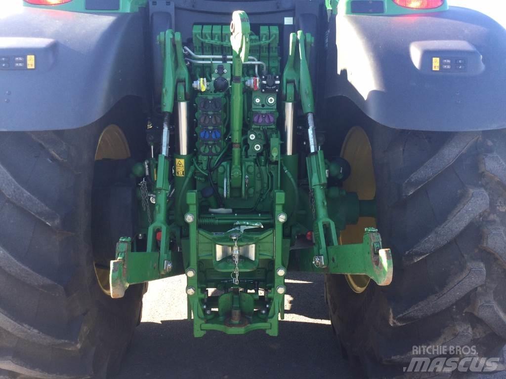 John Deere 6195R Traktory