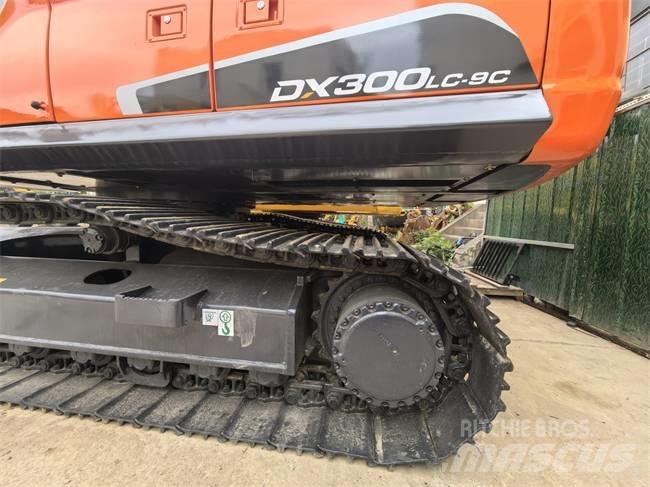Doosan DX 300 LC Pásové rýpadlá
