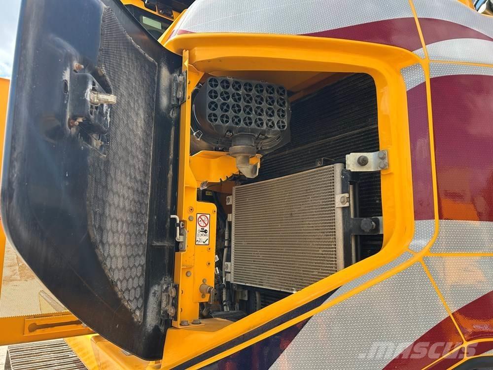 JCB 245XR Pásové rýpadlá
