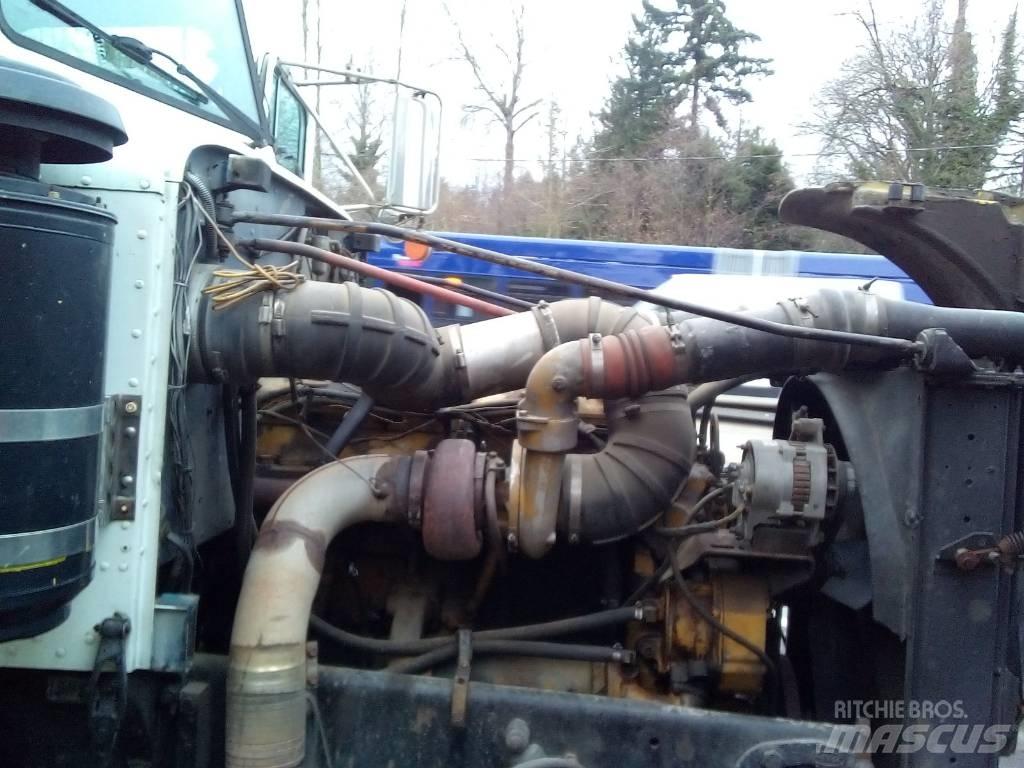 Peterbilt 377 Ťahače