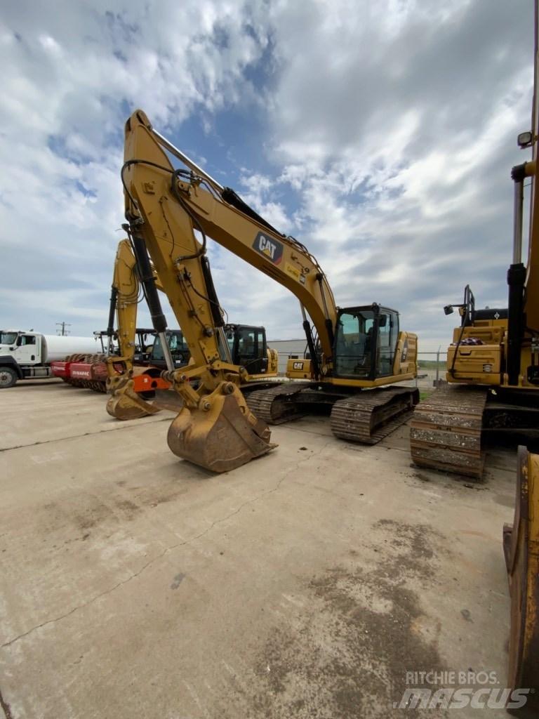 CAT 323 Pásové rýpadlá
