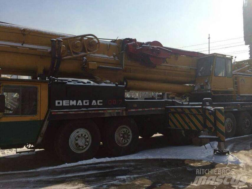  德马格 AC30 Univerzálne terénne žeriavy